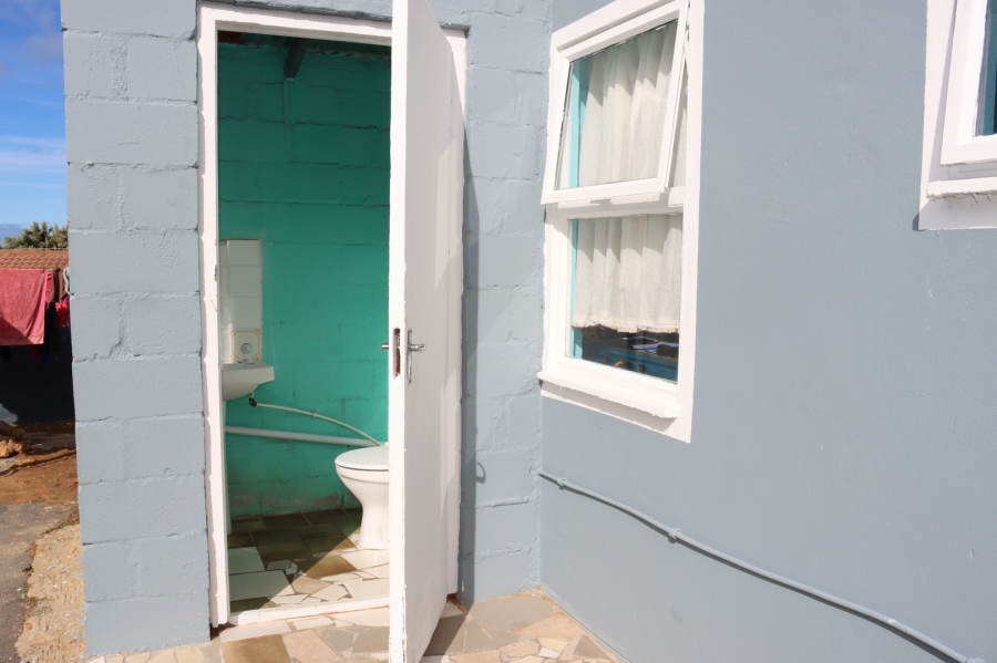 2 Bedroom Property for Sale in Kleinmond Western Cape